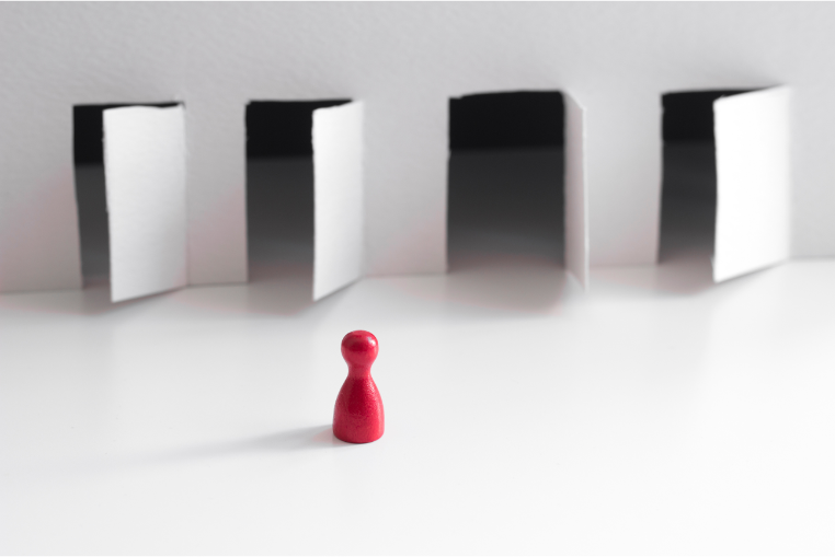 Business decision making financial data – Optima Partners advisory team
